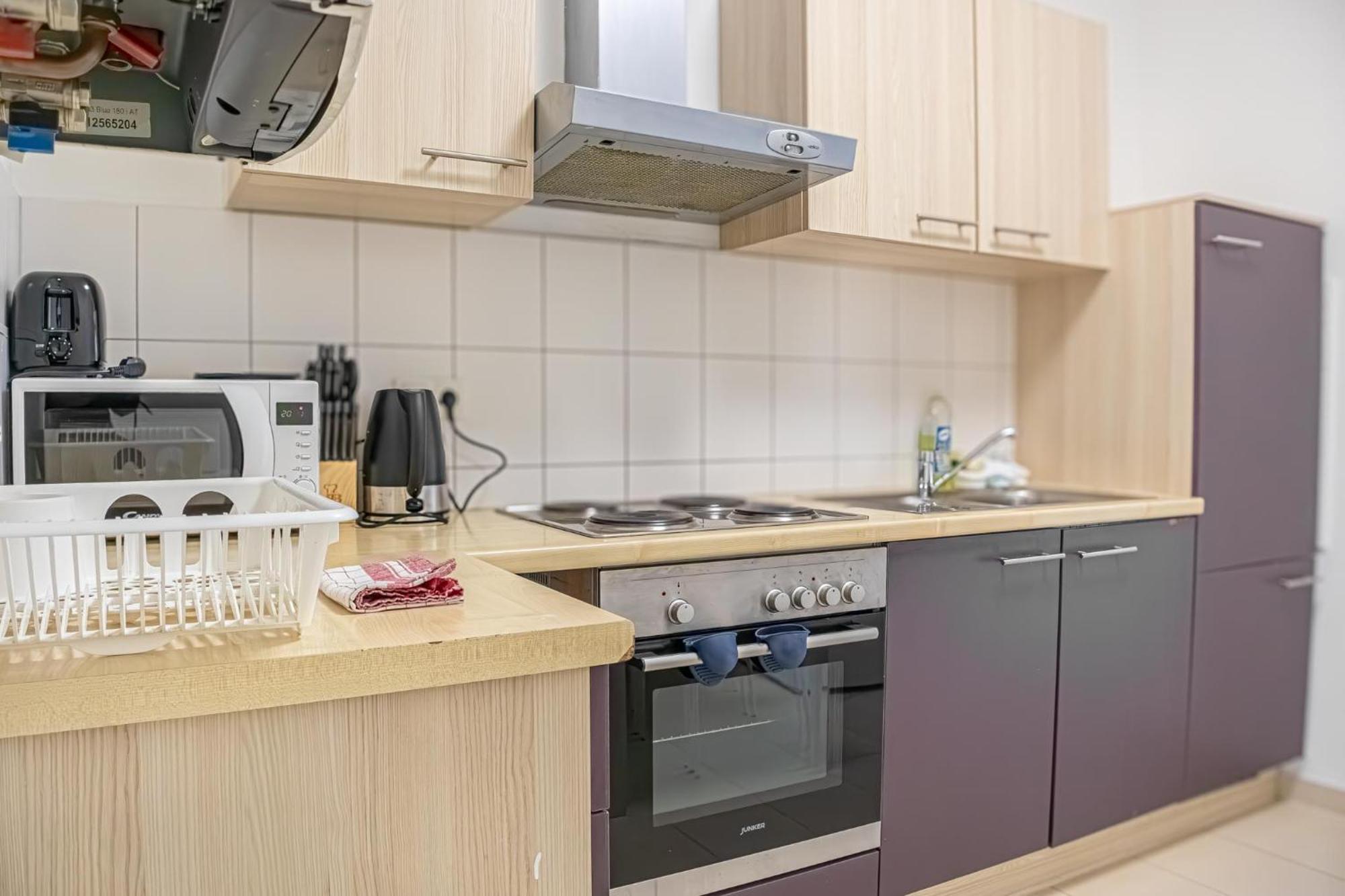 Comfortable 2Br Apt.-Near Wiener Stadthalle Buitenkant foto