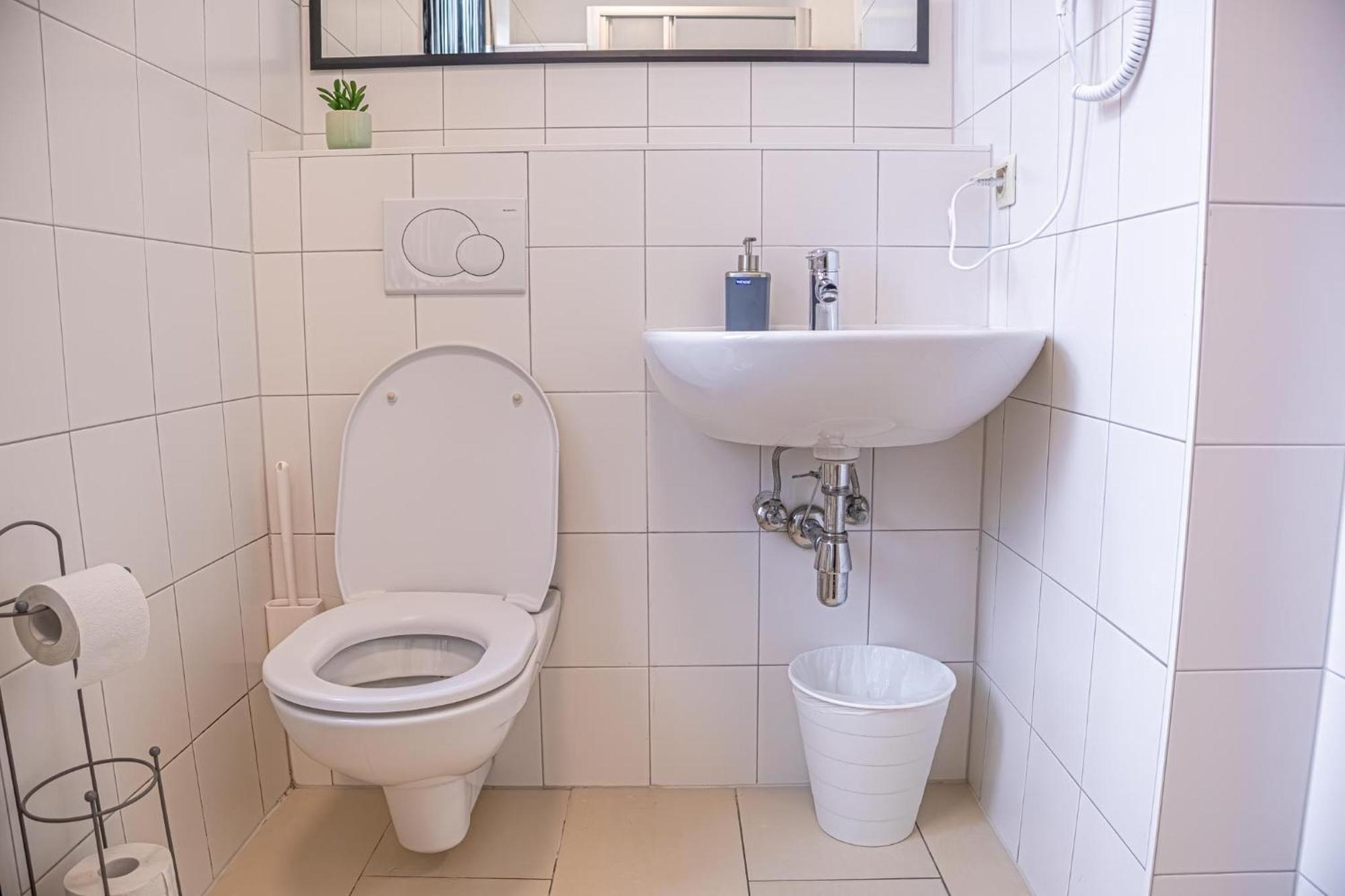 Comfortable 2Br Apt.-Near Wiener Stadthalle Buitenkant foto